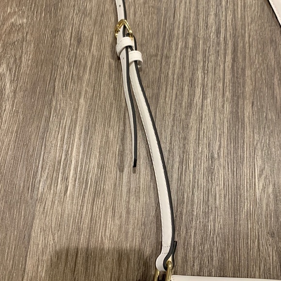 Forever 21 White Button Front Crossbody Purse - Picture 4 of 4